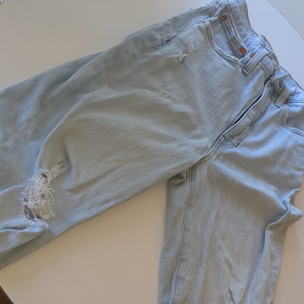 Madewell size 25 light was balloon jeans